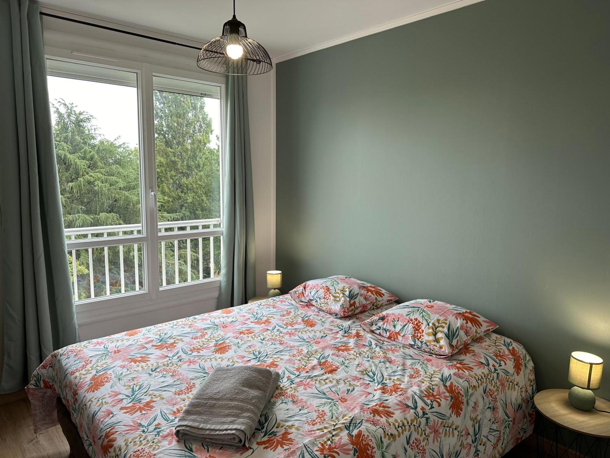 Le Grand Parc 13 - 2 - Wifi - Parking Apartment